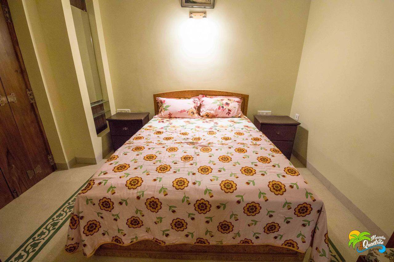 Bed and Breakfast Moradia Dos Quadros Malar Esterno foto