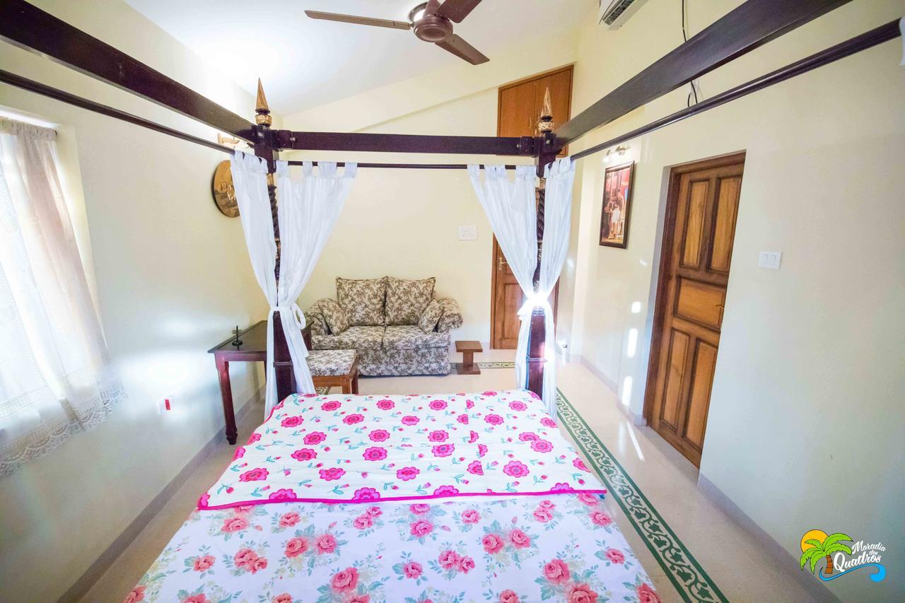 Bed and Breakfast Moradia Dos Quadros Malar Esterno foto
