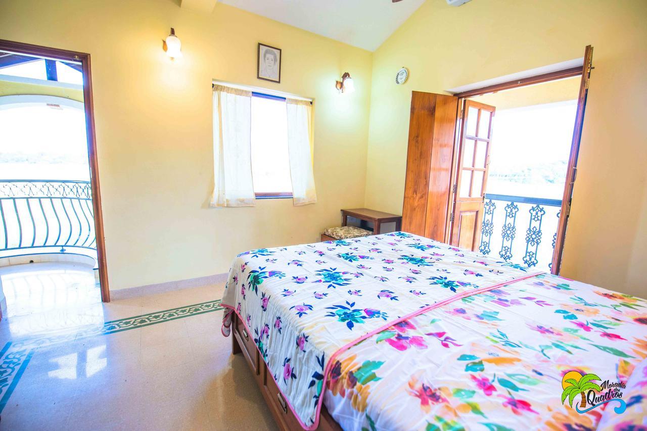 Bed and Breakfast Moradia Dos Quadros Malar Esterno foto