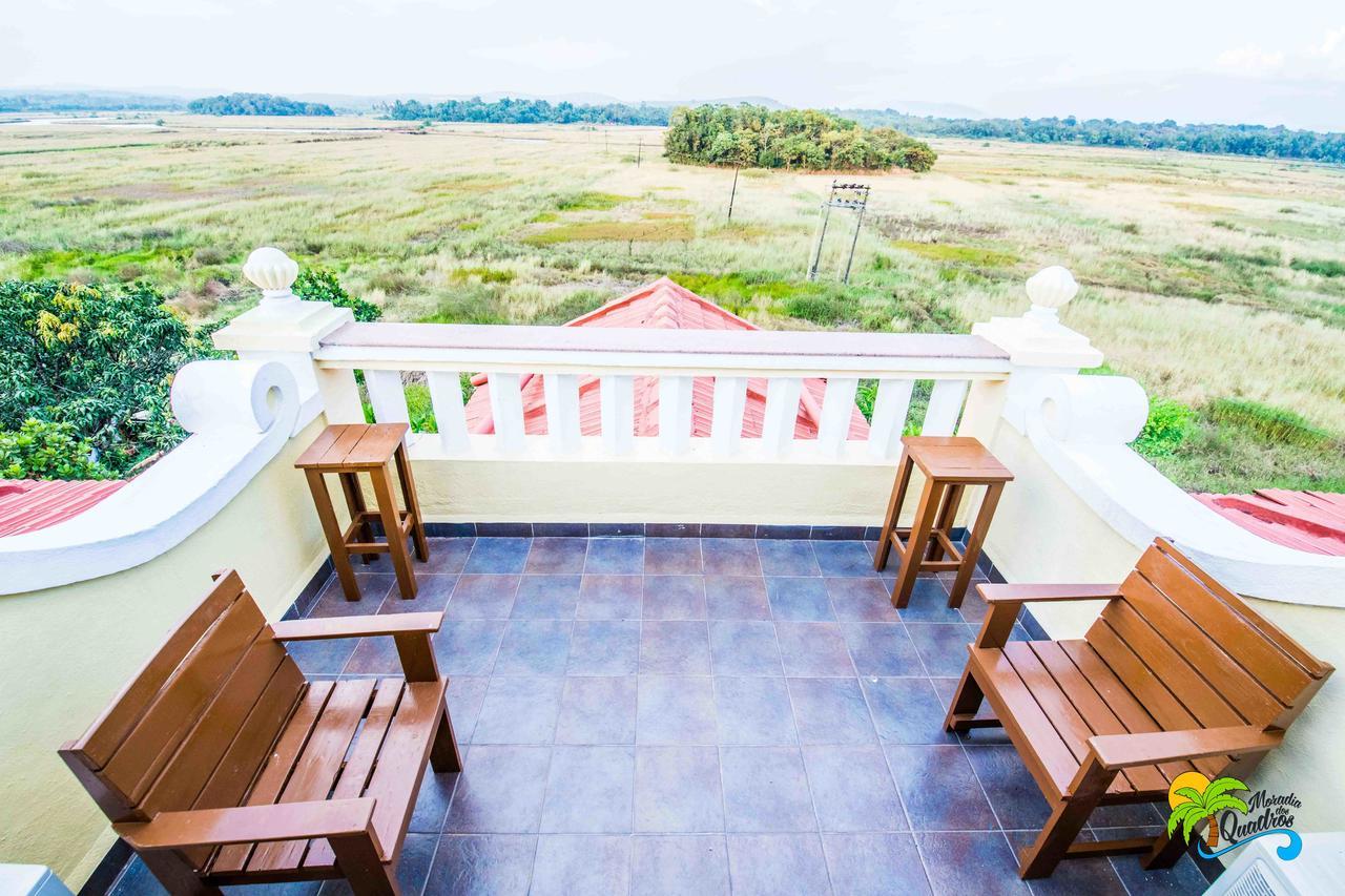 Bed and Breakfast Moradia Dos Quadros Malar Esterno foto