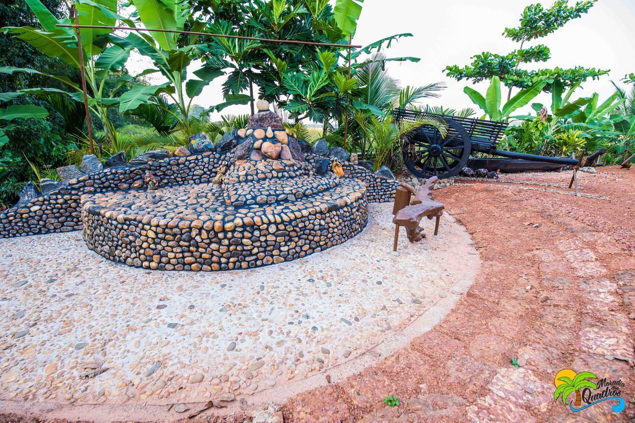 Bed and Breakfast Moradia Dos Quadros Malar Esterno foto