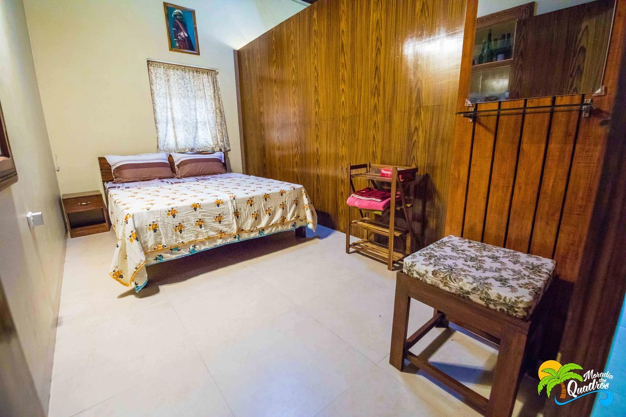 Bed and Breakfast Moradia Dos Quadros Malar Esterno foto